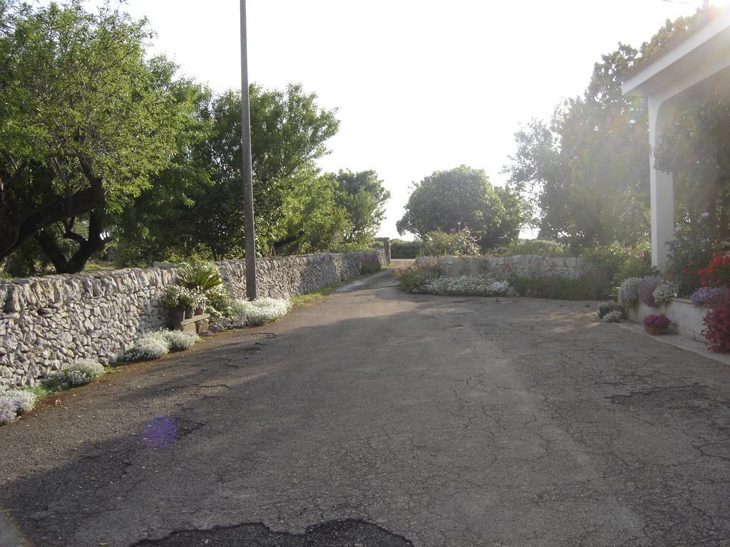 Trulli Sarmenzanello Apartment Noci Exterior photo