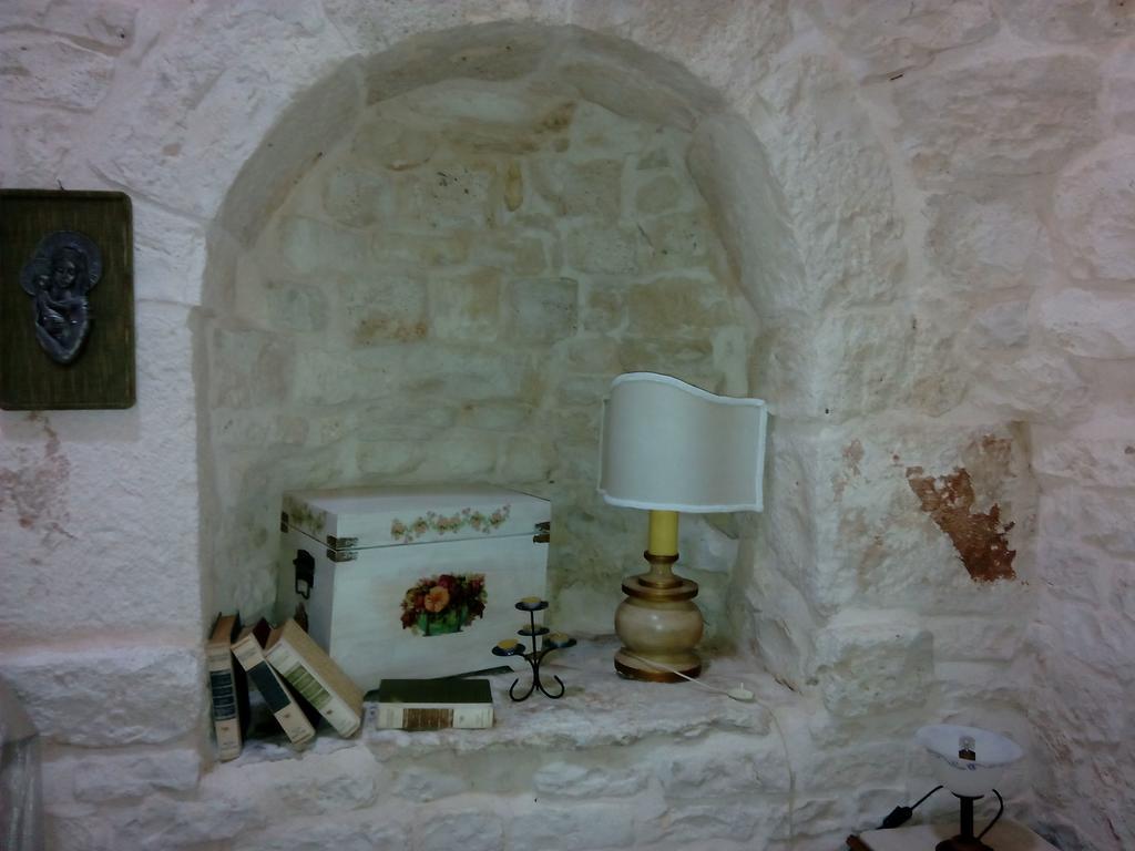 Trulli Sarmenzanello Apartment Noci Exterior photo