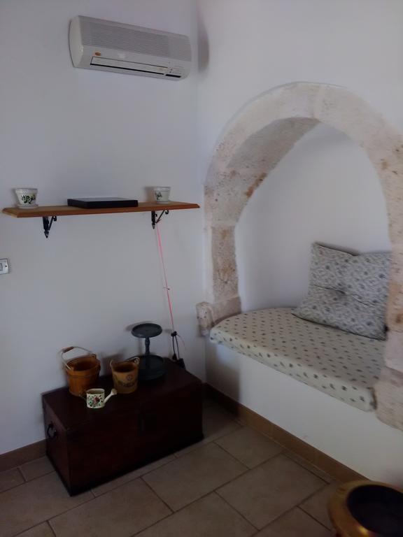Trulli Sarmenzanello Apartment Noci Exterior photo
