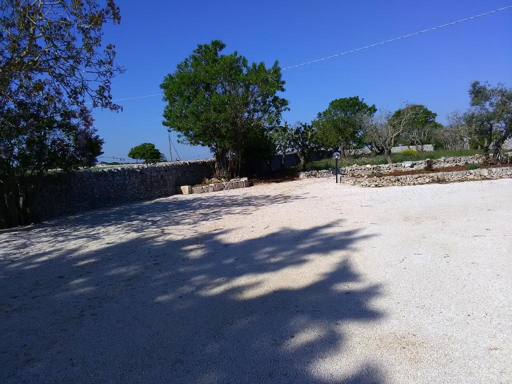Trulli Sarmenzanello Apartment Noci Exterior photo